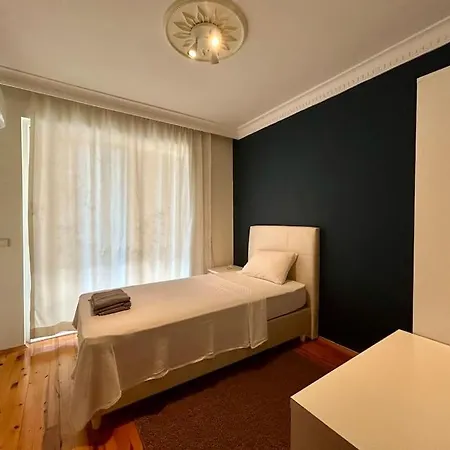 Merkezde Sueit * 阿拉尼亚