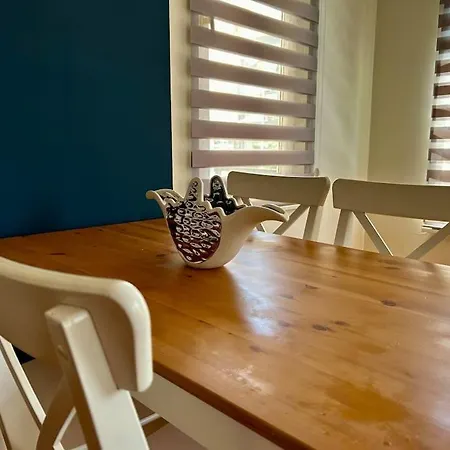 Merkezde Sueit Διαμέρισμα *